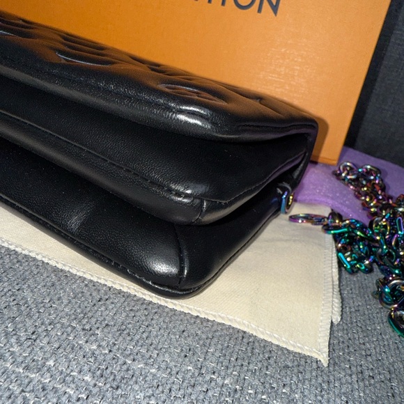 Louis Vuitton Coussin Pochette LV SKI collection Iridescent Hardware - Picture 15 of 17